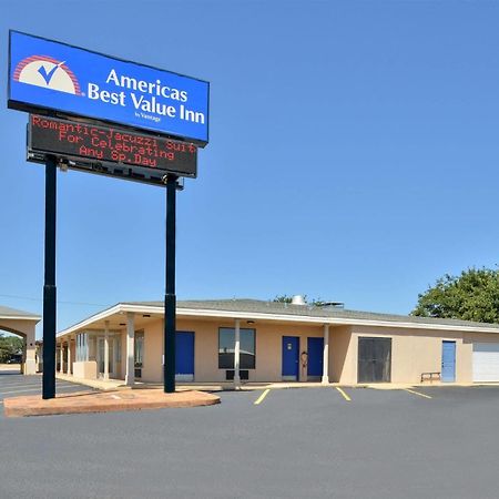 Americas Best Value Inn Lubbock East Екстериор снимка