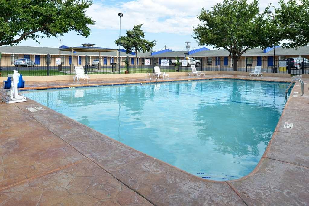 Americas Best Value Inn Lubbock East Съоръжения снимка
