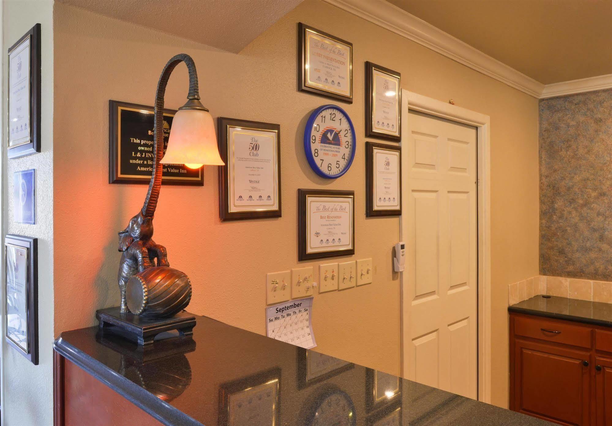 Americas Best Value Inn Lubbock East Екстериор снимка